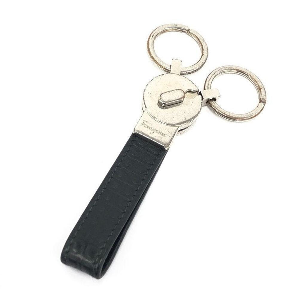 Salvatore Ferragamo Leather Key Ring IY66A513